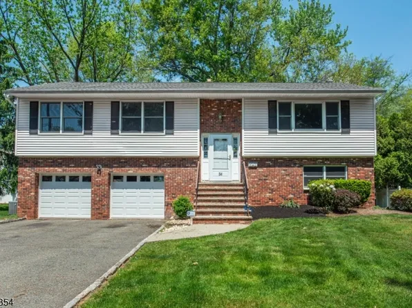 34 Terhune St, East Hanover Twp., NJ 07936