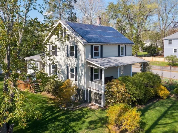 9 Overhill Rd, Natick, MA 01760