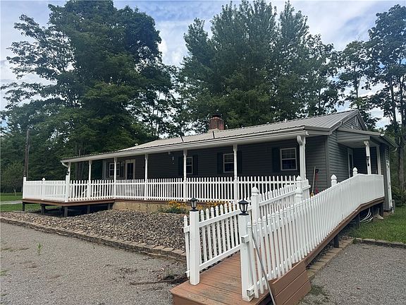2nd image of 120 Wolf Ln