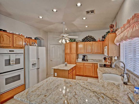 3rd image of 7712 W Mary Jane Ln