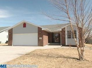 1984 N 1st St, Seward, NE 68434