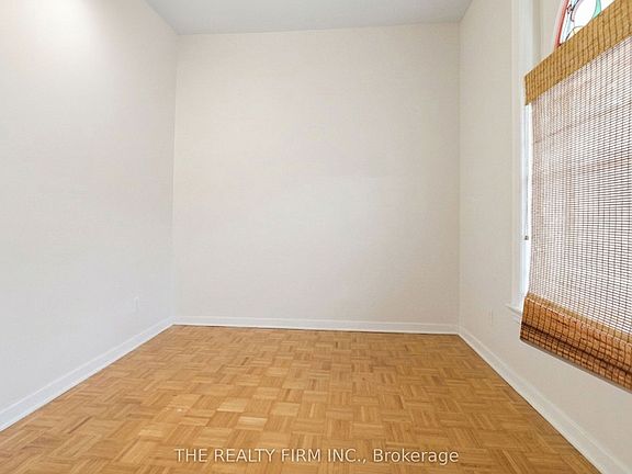 5th image of 631 Elias St