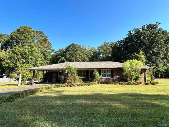 5906 3rd St, Hokes Bluff, AL 35903