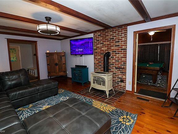 4th image of 77 E Bel Meadow Ln