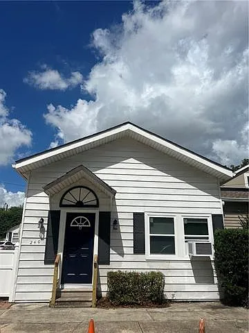 240 Nursery Ave — Photo 1