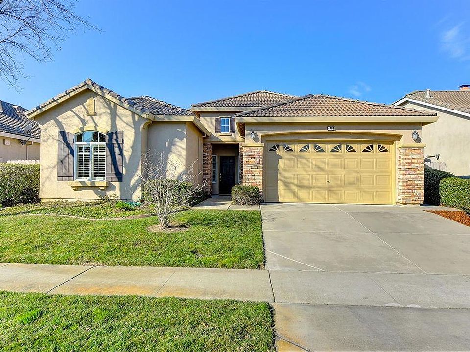 1st image of 4790 Monte Mar Dr