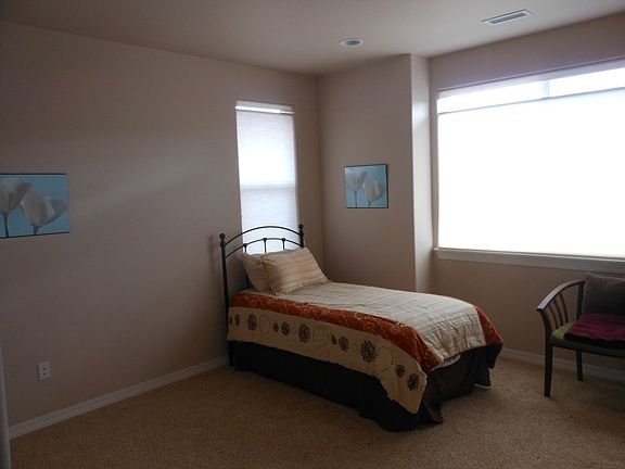 5th image of 4904 Cypress Dr NE