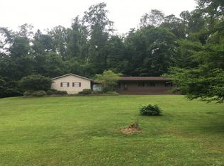 2641 Red Fox Dr, Duncan Falls, OH 43734