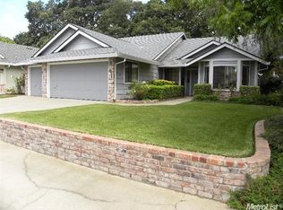 9353 Newington Way, Elk Grove, CA 95758