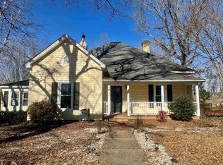5 A St, Inman, SC 29349