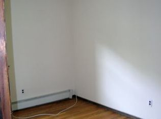 10 Greenlawn Rd, Huntington, NY 11743