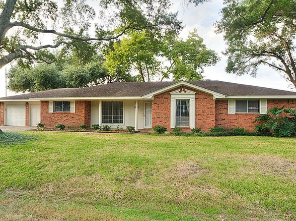 5618 Iris Ln, Katy, TX 77493