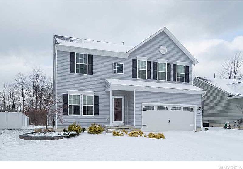 1st image of 6090 Woodford Dr