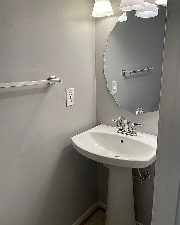 1st image of 2267 High Bush Cir #2267