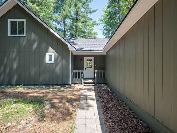2nd image of 6954 Aarwood Trl NW