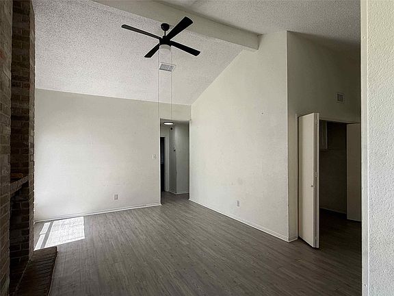 3rd image of 23215 Tree House Ln
