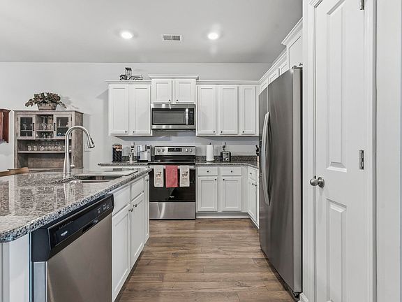 4th image of 159 Sea Shell Dr. #28