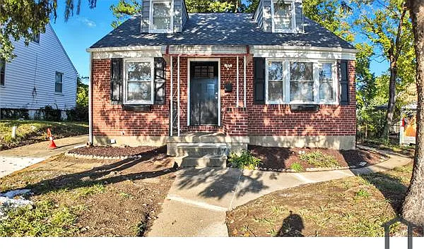4924 Frankford Ave — Photo 2