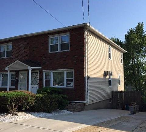 2nd image of 80 Mobile Ave