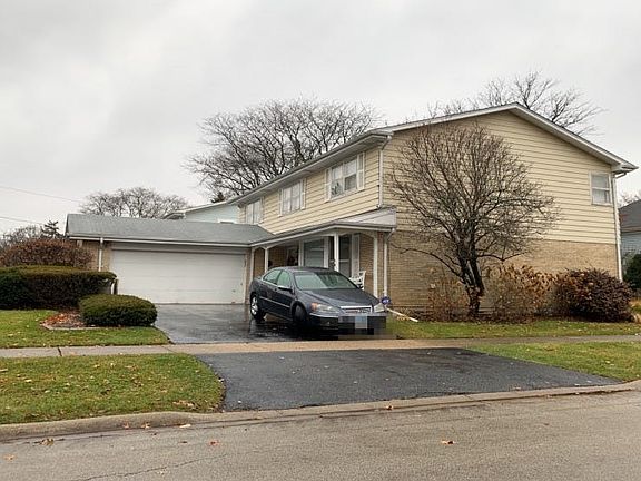 2nd image of 2824 Knollwood Ln