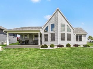 6628 Spinnaker Rd, Crystal, MI 48818
