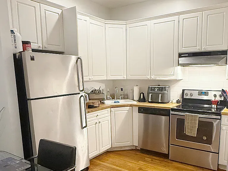 101 Sutton St #114 — Photo 5