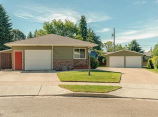 821 W Owens Ave, Bismarck, ND 58501
