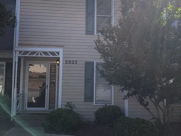 2833 Sterling Park Dr — Photo 14