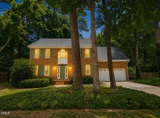 1003 Inglenook Pl, Apex, NC 27502