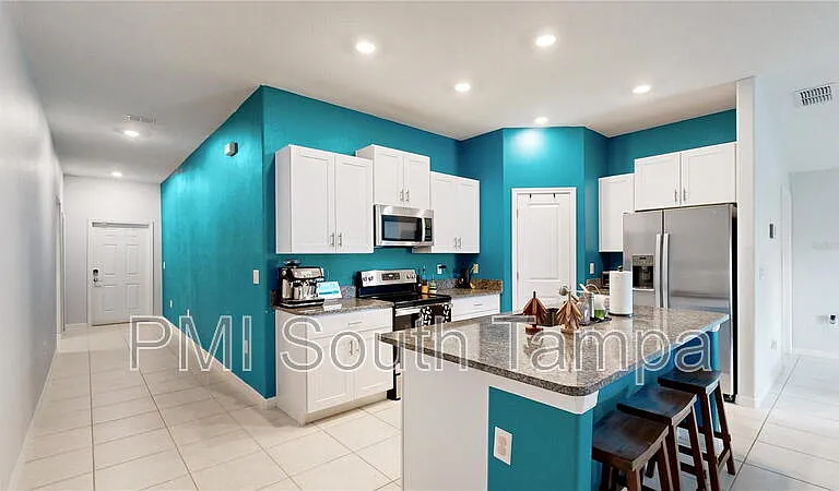 15407 Miller Creek Dr — Photo 6