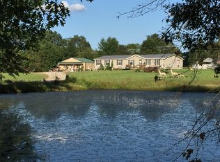 12172 E Oxbow Rd, Nevada, MO 64772