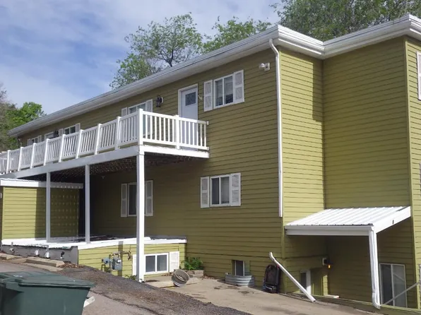 103 W 7th St, Gillette, WY 82716