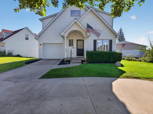 463 Washington Dr, Michigan Center, MI 49254
