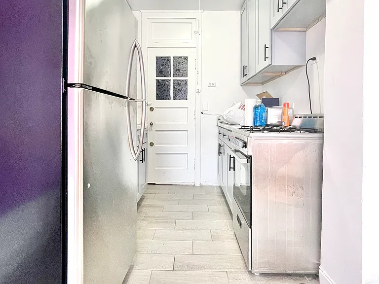 2081 W Lunt Ave #K3 — Photo 7