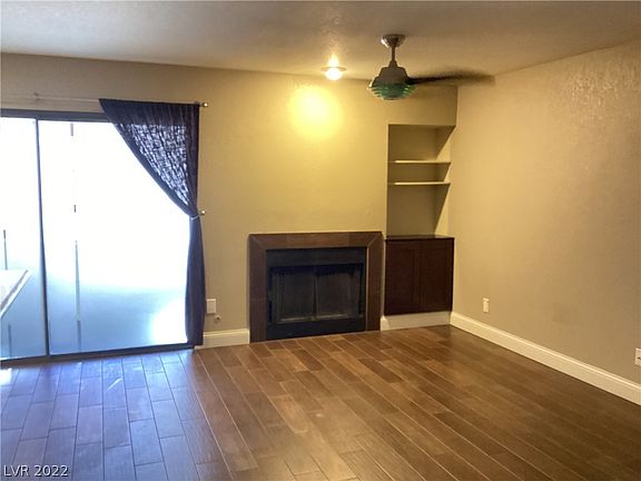 3rd image of 1329 Del Mar St #201