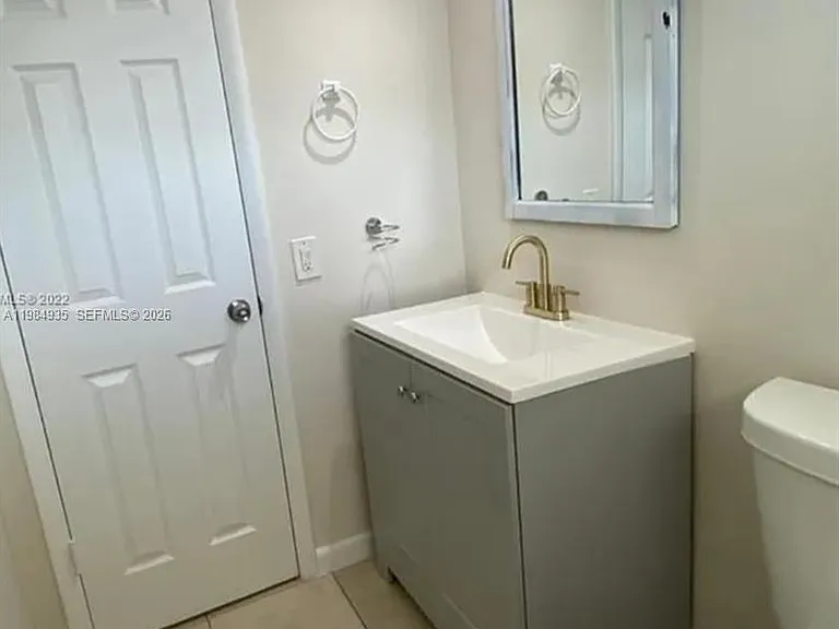 1600 NE 114th St #104 — Photo 10