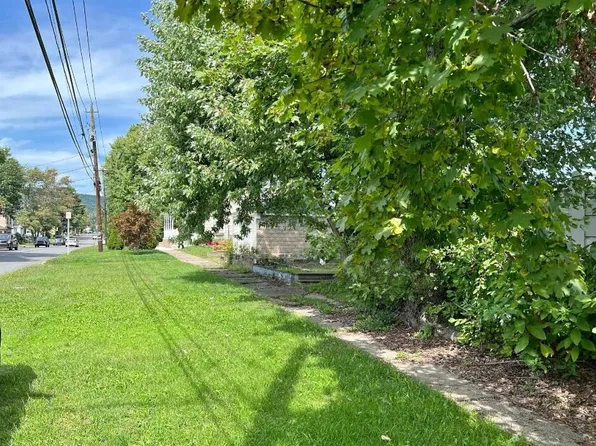 River St, Kingston, PA 18704