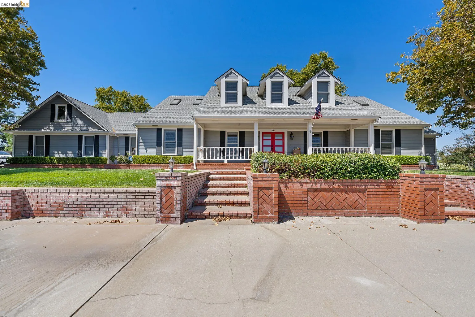 51 Cunha Ct photo 1