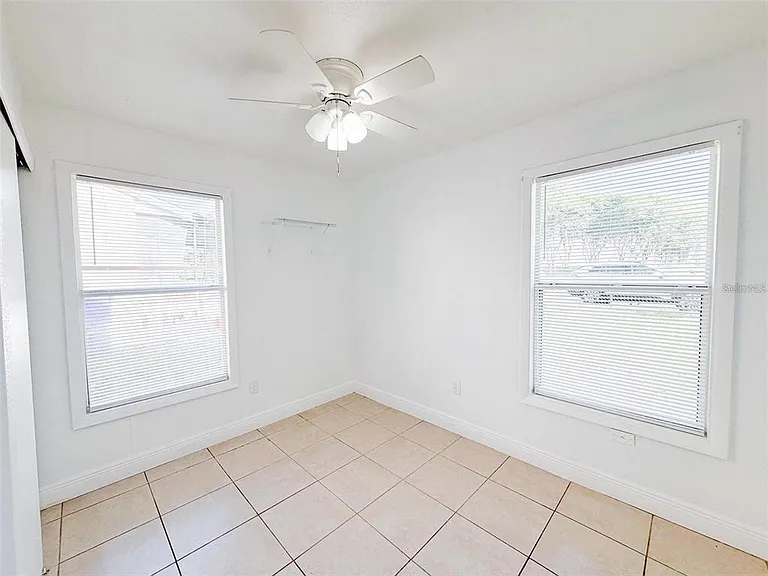 407 W Bella Vista St — Photo 19
