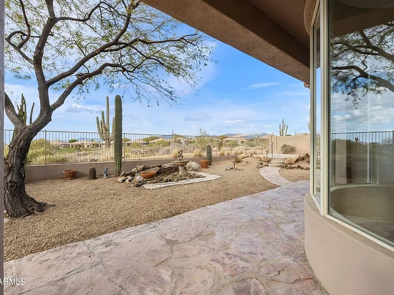 9514 E Cavalry Dr — Photo 42