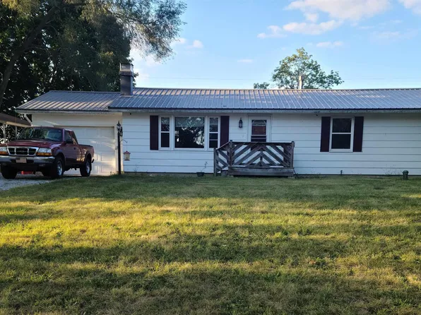 2709 Glad St, Warsaw, IN 46582