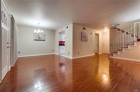 3rd image of 3504 Kansas St