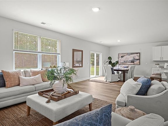 7th image of this home