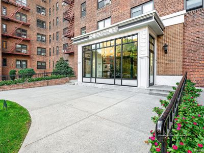 100-11 67th Road #107, Flushing, NY, 11375
