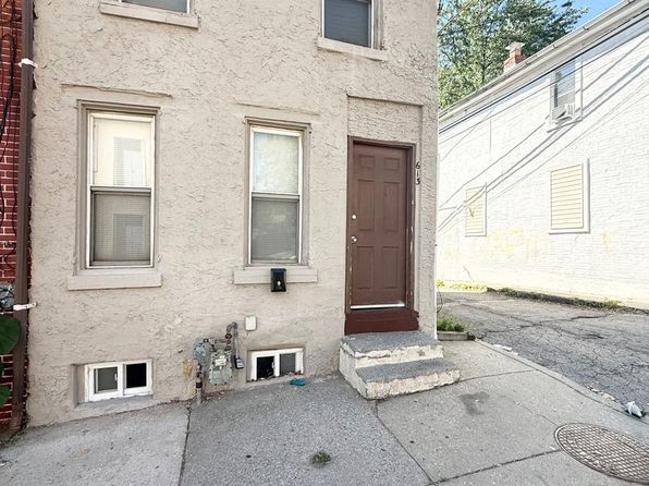 613 Walnut St