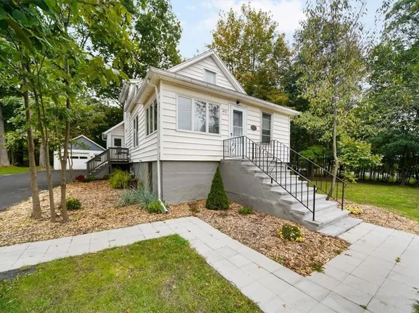 492 County Route 50, New Hampton, NY 10958