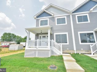 305 E 11th Ave, Ranson, WV 25438