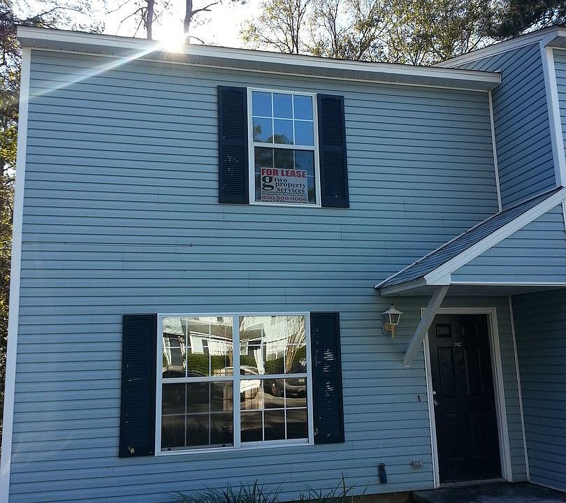 2nd image of 2180 Timberwood Cir S