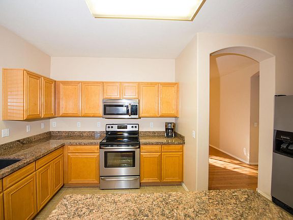 4th image of 15824 W Shaw Butte Dr