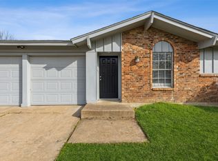 3820 Flamingo Ln, Irving, TX 75062